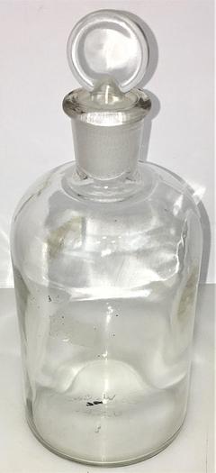 Used Wheaton 215239 Narrow-Mouth Reagent Bottle with Glass Stopper - 500mL