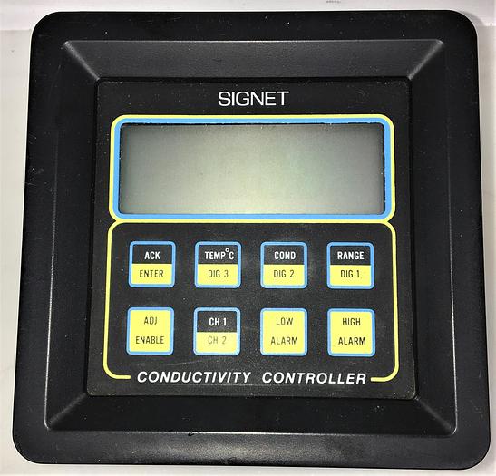 New Open Box Signet MK811A-3 Conductivity Controller with Sensor