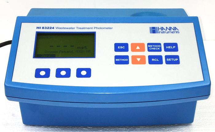 Used Hanna HI 83224 Water & Wastewater Multi-Parameter Photometer