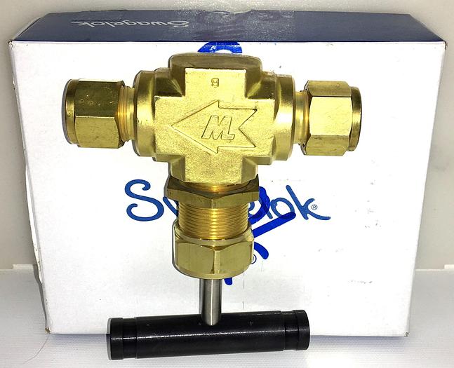 New Open Box Swagelok B-18VS8 Brass Integral Bonnet Needle Valve - 1.80 Cv (1/2")