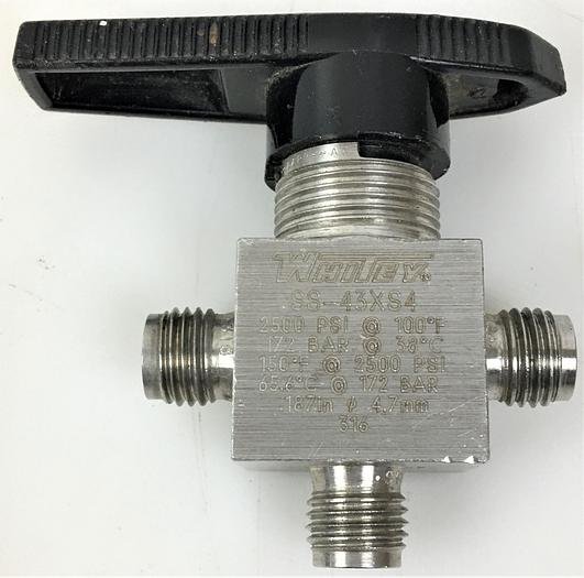 Used Swagelok Whitey SS-43XS4 Ball Valve - 1/4" Fitting