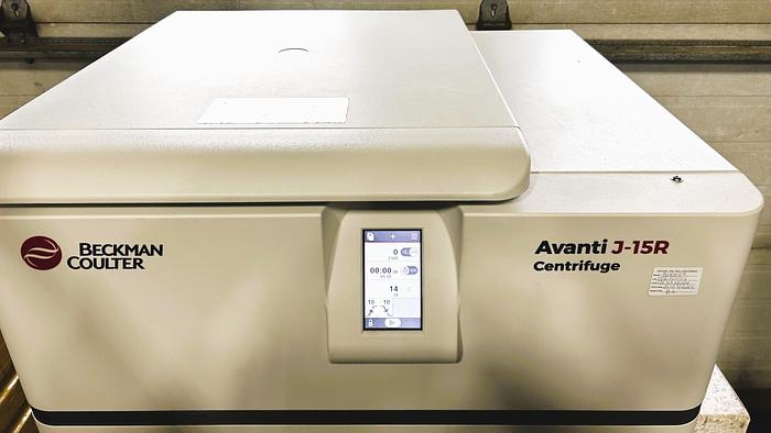 Used Beckman Coulter Avanti J-15R IVD Refrigerated Centrifuge with Rotor (14 x 50mL)