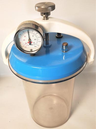 Used Oxoid HP0011A Anaerobic Jar - 3.5L