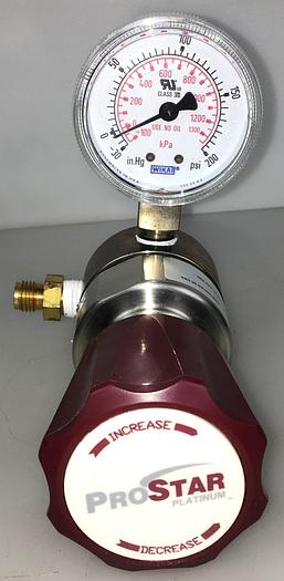 Used Praxair ProStar Platinum PRS300430 Gas Regulator (CGA 580)