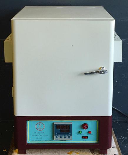 Used Sigma SGM. M8/14A Programmable Muffle Furnace