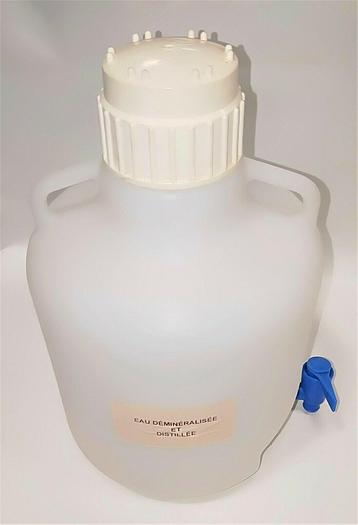 Used Nalgene 2319-0020 Round Carboy with Spigot - 10L