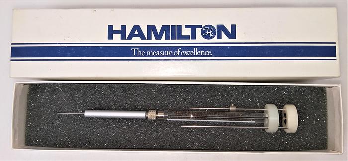 New Open Box Hamilton 86254S Injection Syringe with Guide - 0.5uL