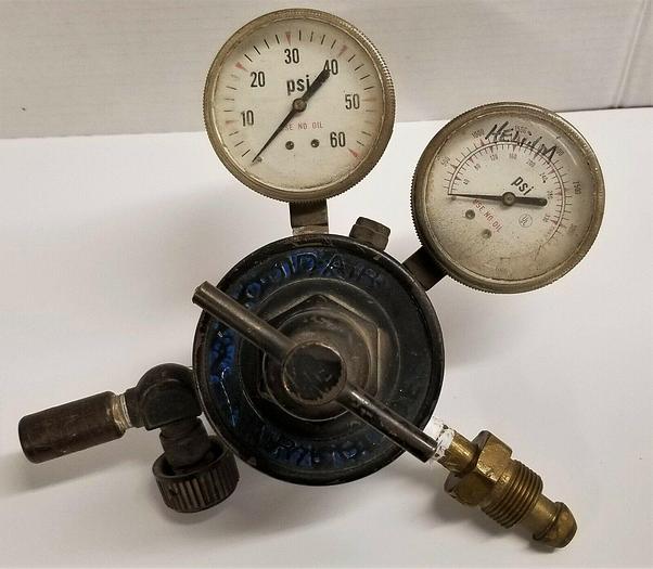 Used Liquid Air Helium Brass Regulator (CGA 580)