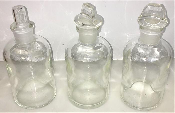 Used Corning PYREX 1500-250 Reagent Storage Bottle with Stopper - 250mL